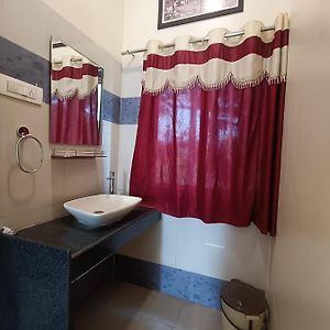 Basic Triple Room